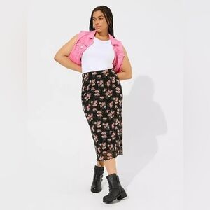 Torrid Tea Length Mesh Pencil Skirt